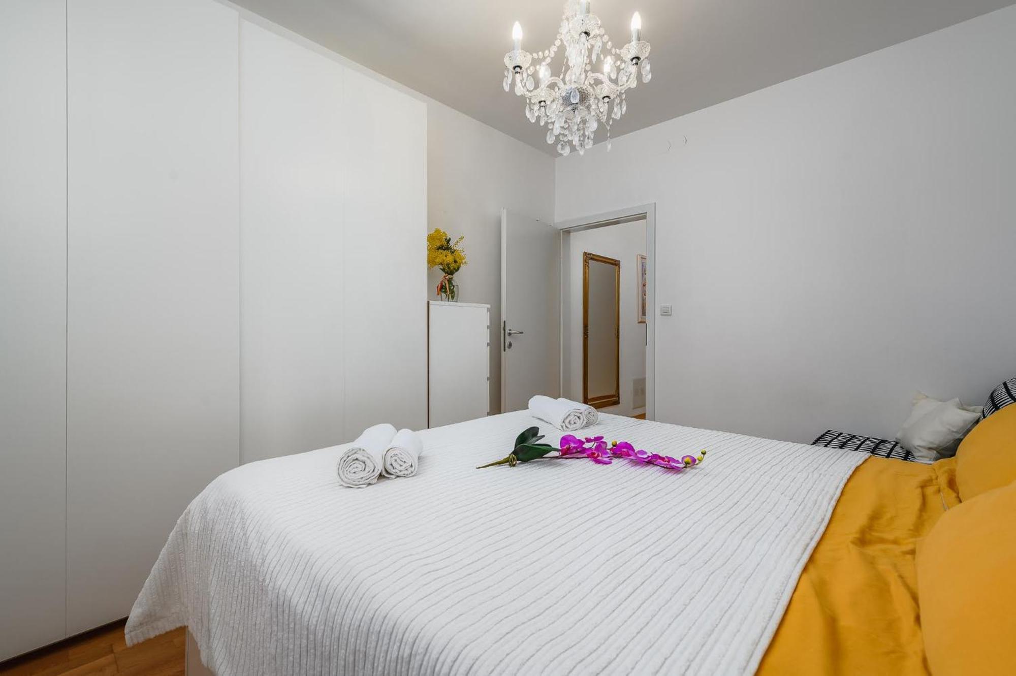 Aureo Apartment Pula Center Dış mekan fotoğraf