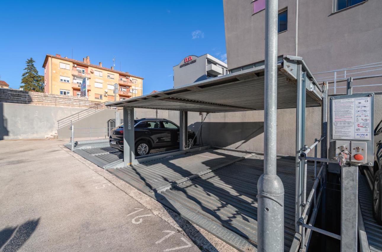 Aureo Apartment Pula Center Dış mekan fotoğraf